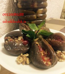 فروش ترشی بادمجان شکم پر 