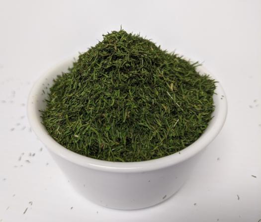 فروشنده سبزی خشک ساناز