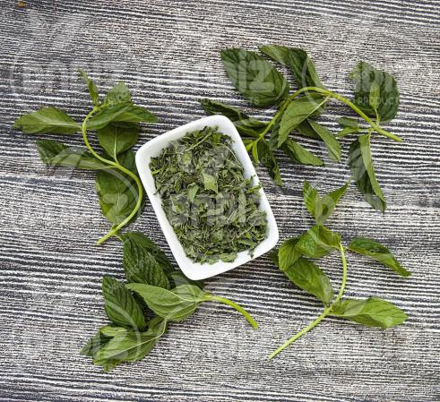 بررسی موارد مصرف نعناع فلفلی