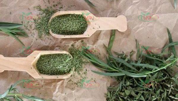 مشخصات سبزی خشک مرغوب